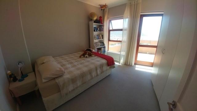 To Let 5 Bedroom Property for Rent in Fish Hoek Western Cape
